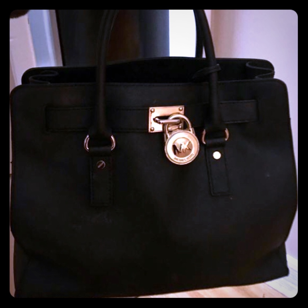 MK large purse